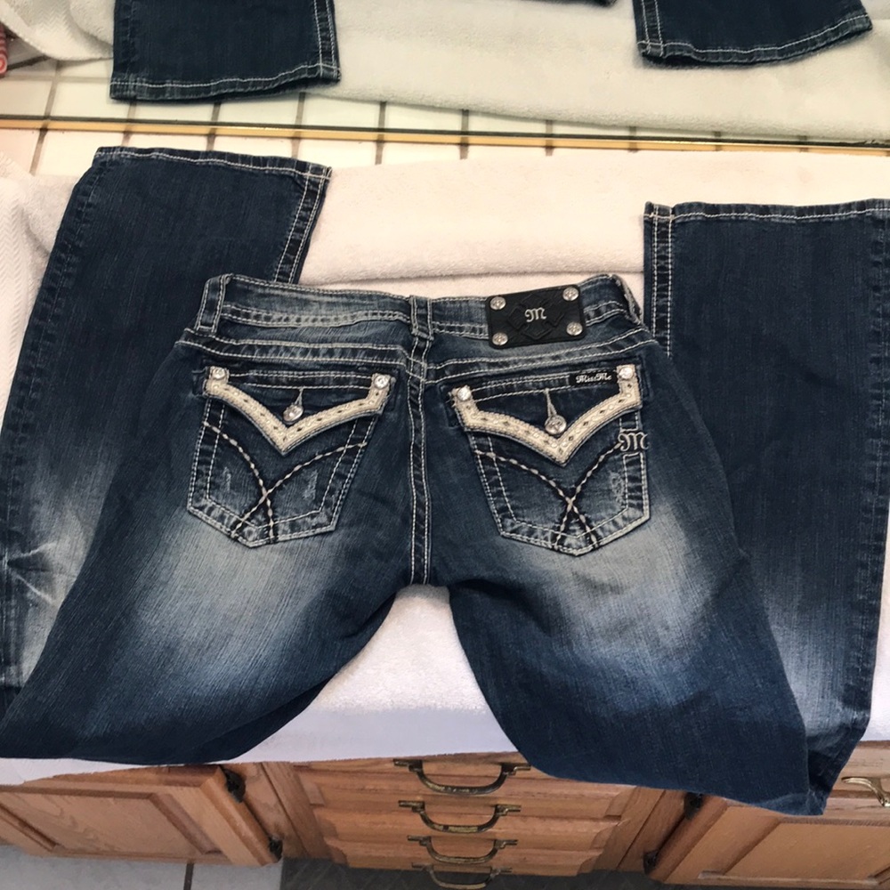 Miss Me signature Boot cut detailed jeans
